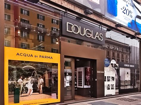 douglas make up servizio ysl milano|Profumeria DOUGLAS ️ Milano Corso Vercelli.